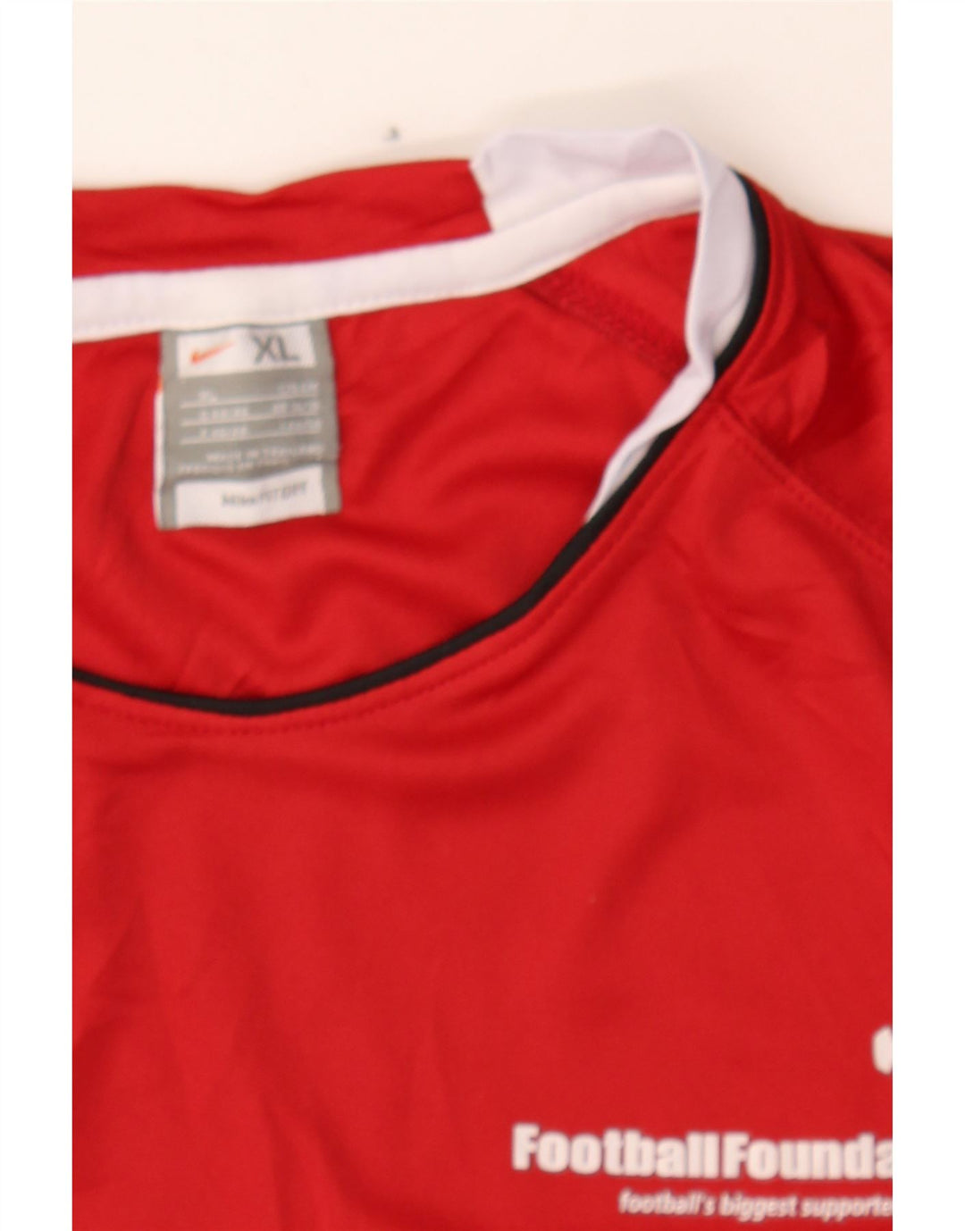 NIKE Boys Graphic Top Long Sleeve 15-16 Years XL Red Polyester Vintage Nike and Second-Hand Nike from Messina Hembry 