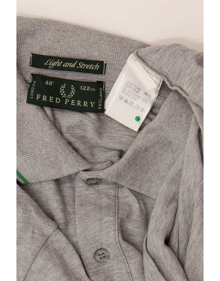 Polo da uomo Fred Perry grande in cotone a righe grigie