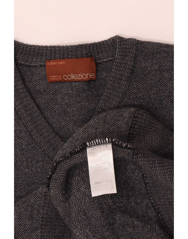 Maglione da uomo con scollo a V Marks & Spencer in acrilico grigio medio