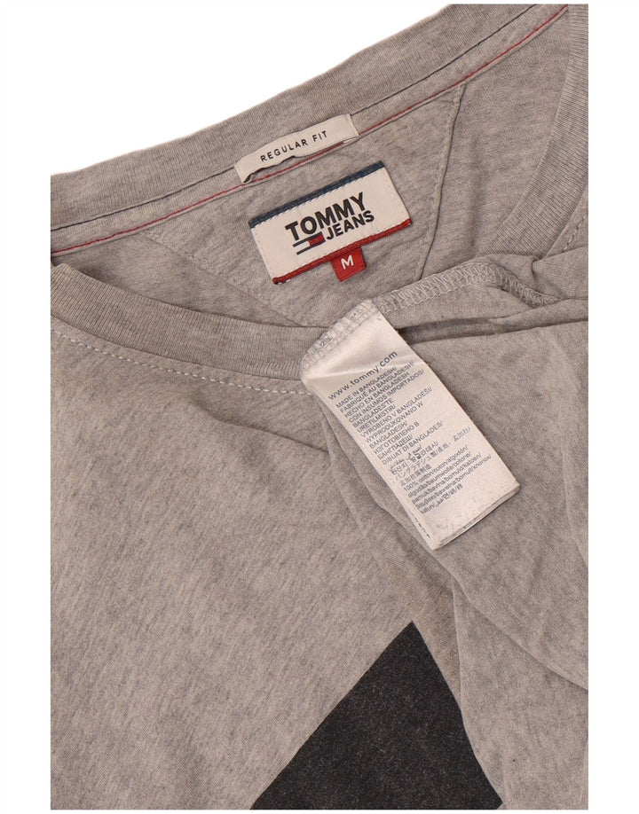 T-shirt grafica da uomo con vestibilità regolare Tommy Hilfiger Top in cotone grigio medio