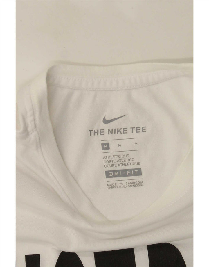 T-shirt grafica NIKE Dri Fit da uomo, colore bianco medio