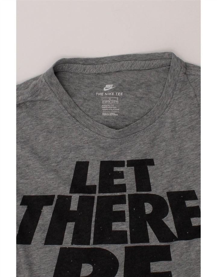 NIKE Boys Graphic T-Shirt Top 12-13 Years Large Grey Vintage Nike and Second-Hand Nike from Messina Hembry 
