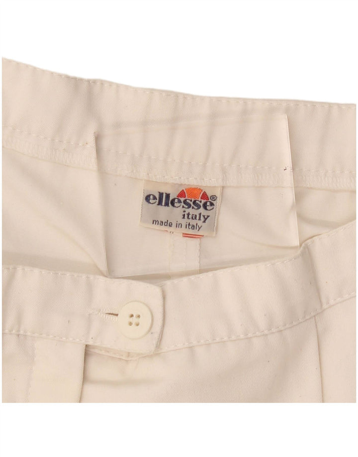 Pantaloncini chino con ancoraggi a vita alta da donna Ellesse medi W30 bianchi