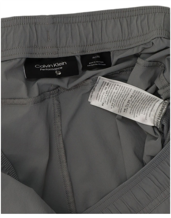 Pantaloncini sportivi da uomo Calvin Klein Performance XL Grigio Colourblock Poliestere