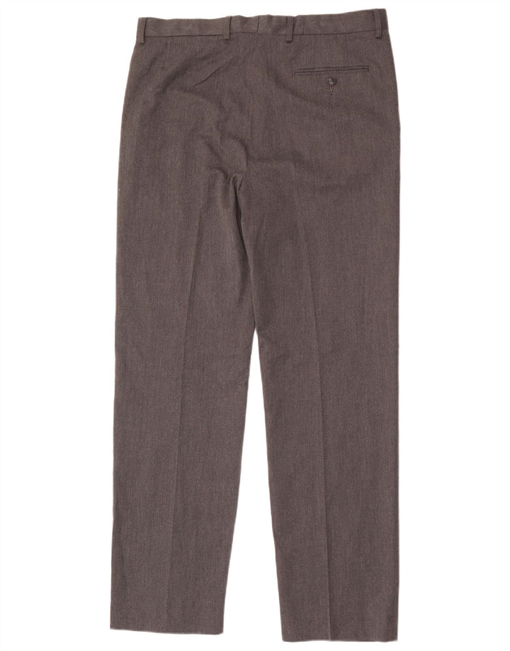 Pantaloni da abito vestibilità regolare Marks & Spencer da uomo W34 L33 poliestere grigio