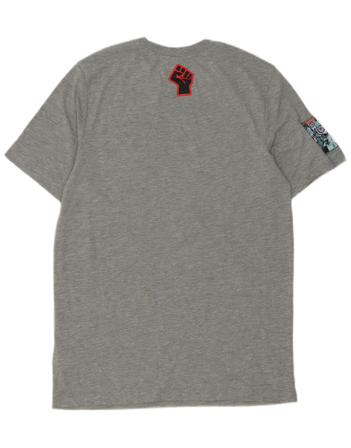 T-shirt grafica Nike Dri Fit da uomo in poliestere grigio medio