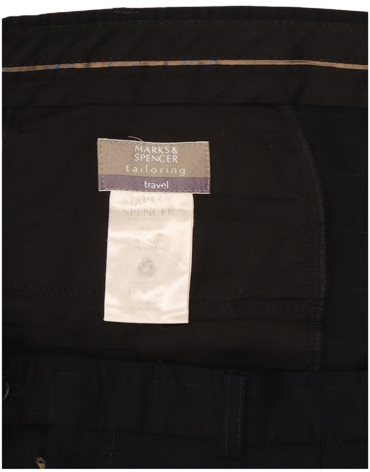 Pantaloni da abito dritti da uomo Marks & Spencer W44 L31 lana a quadri blu navy