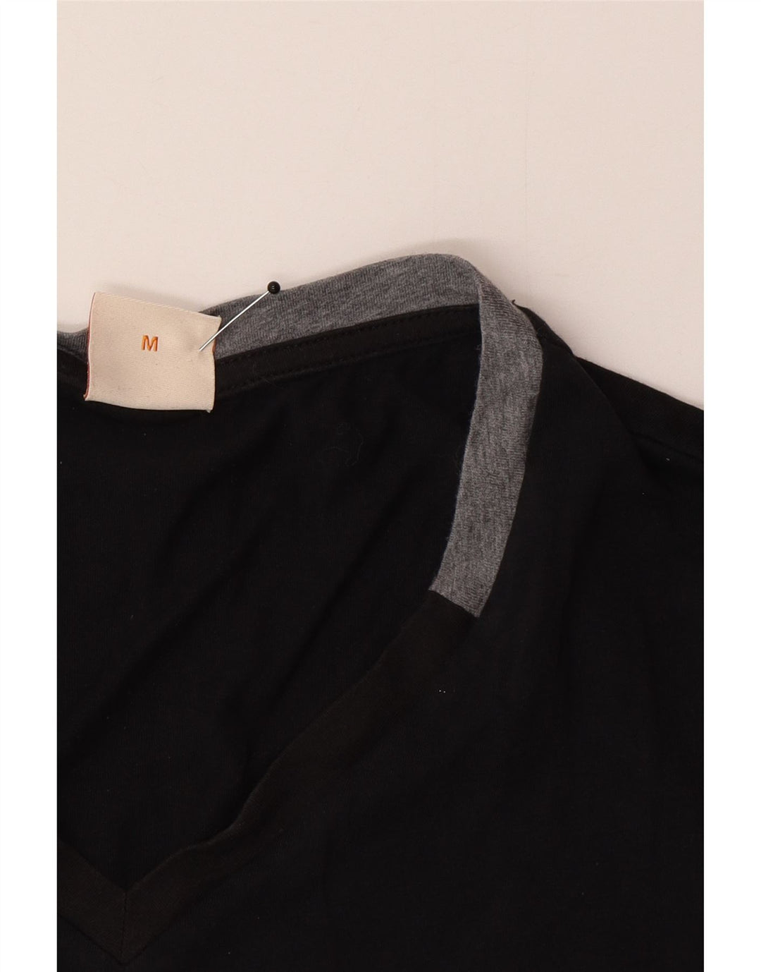 T-shirt da uomo Hugo Boss Top media nera