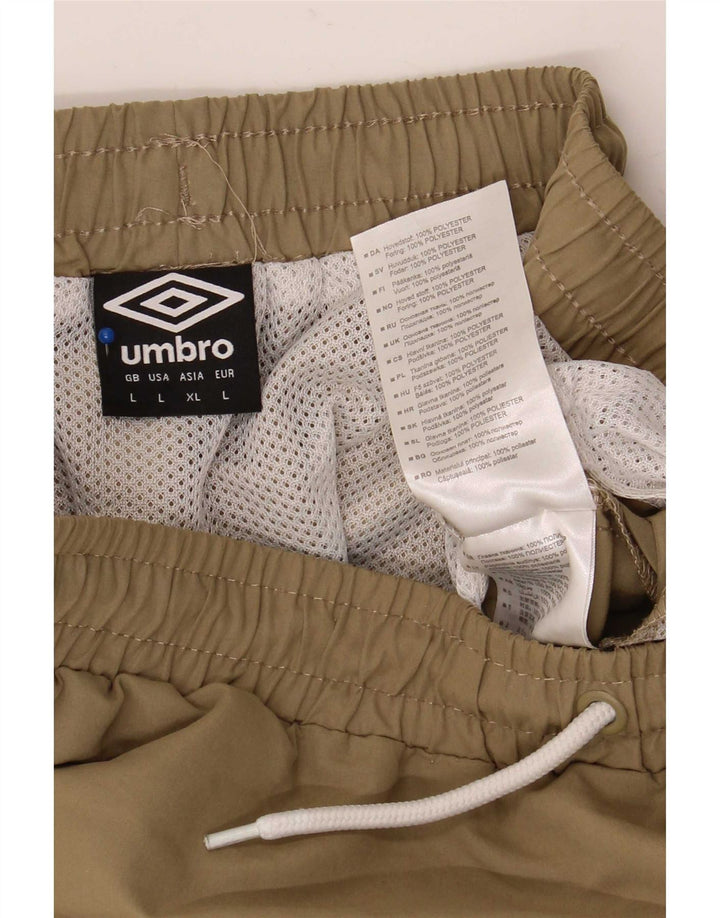 Pantaloncini da bagno grafici da uomo Umbro grandi in poliestere color block kaki