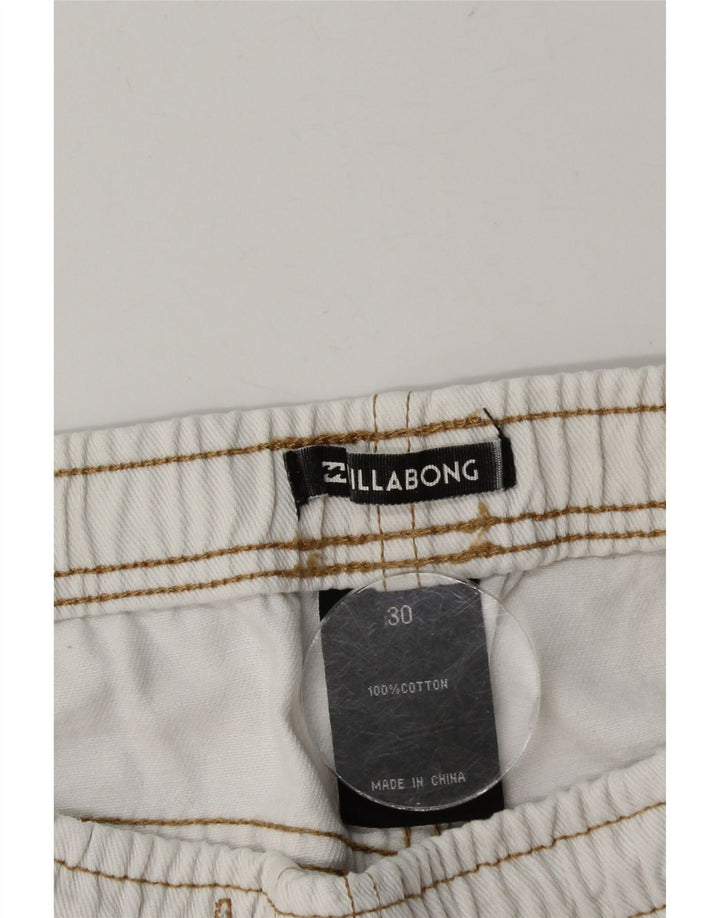 Pantaloncini di jeans invecchiati Billabong da donna W30 cotone bianco medio