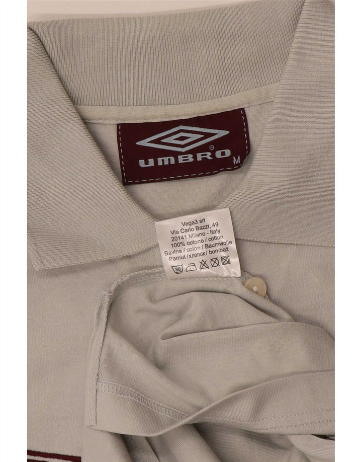 Polo grafica da uomo Umbro in cotone grigio medio