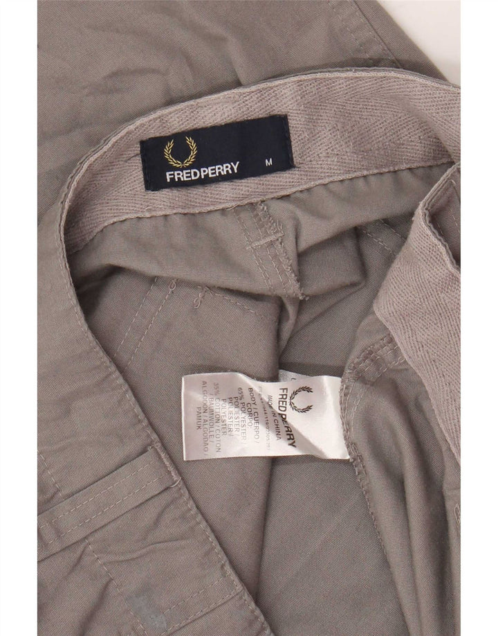 Pantaloncini chino da uomo Fred Perry medi W32 poliestere grigio