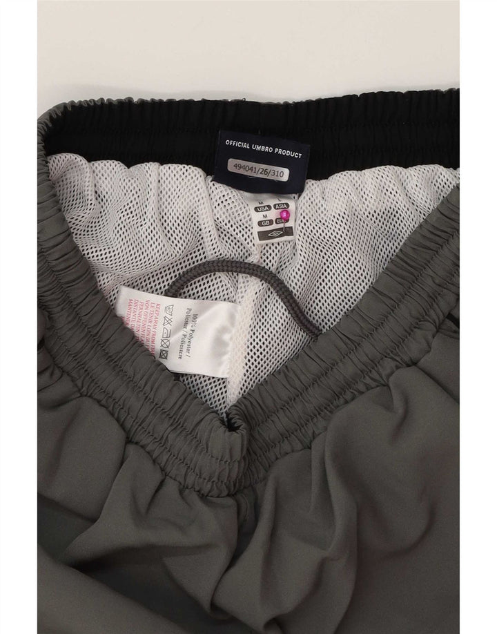 Pantaloni da tuta con grafica Umbro da uomo in poliestere grigio medio