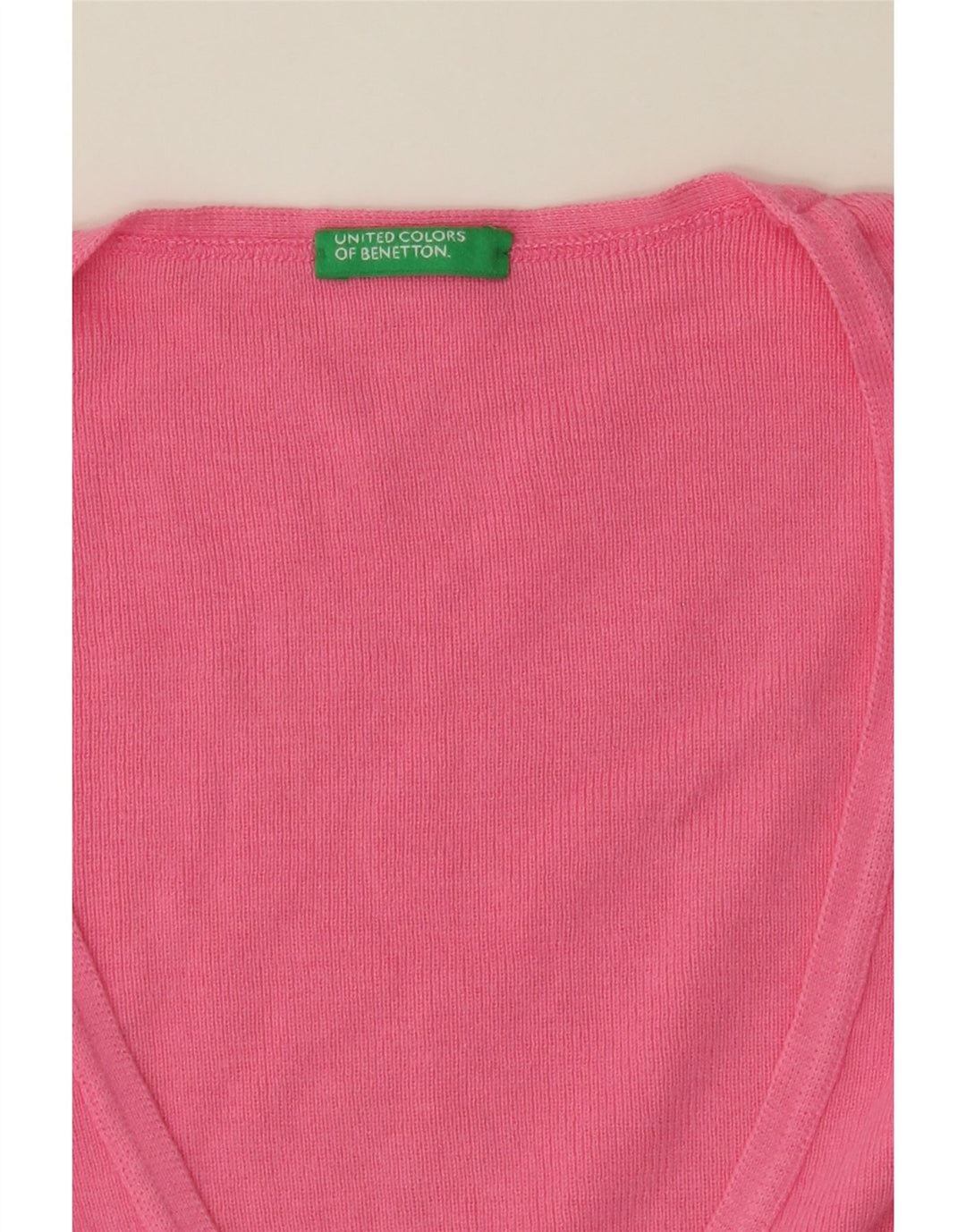 BENETTON Womens V-Neck Jumper Sweater UK 12 Medium Pink Cotton Vintage Benetton and Second-Hand Benetton from Messina Hembry 