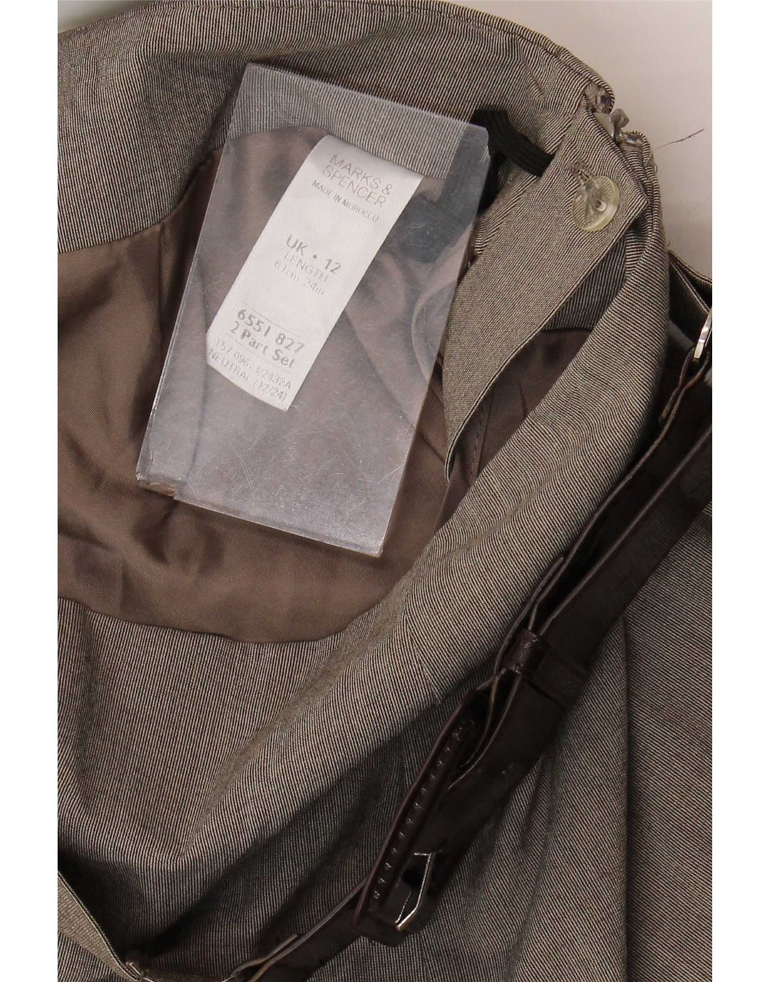 Gonna svasata da donna Marks & Spencer UK 12 media W30 poliestere beige