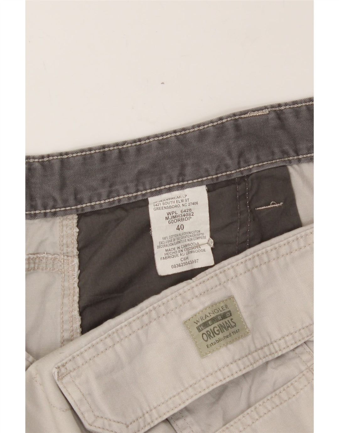 WRANGLER Mens Cargo Shorts W40 XL Grey Cotton Vintage Wrangler and Second-Hand Wrangler from Messina Hembry 