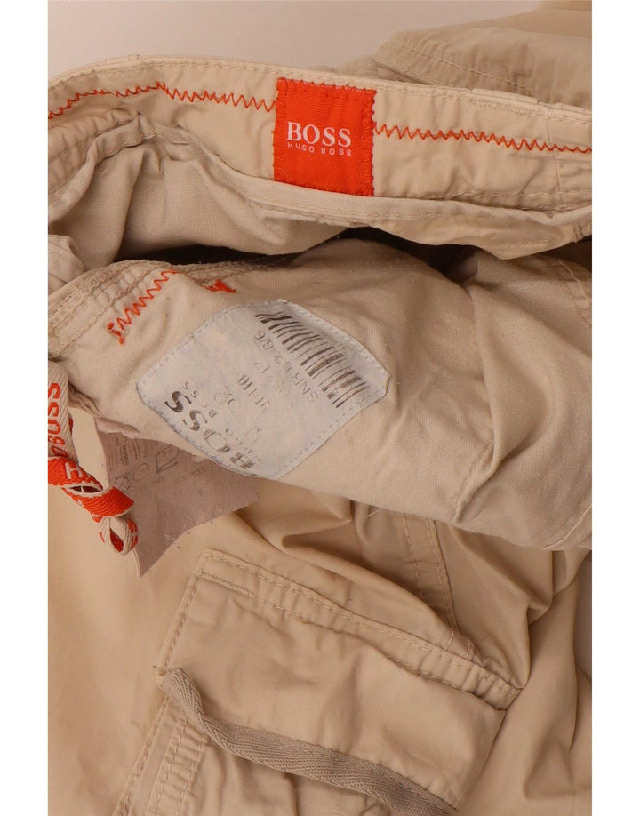 Pantaloncini cargo da uomo Hugo Boss EU 52 XL W38 Cotone beige