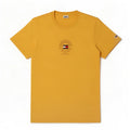 T-shirt grafica da uomo Tommy Hilfiger Top in cotone giallo medio