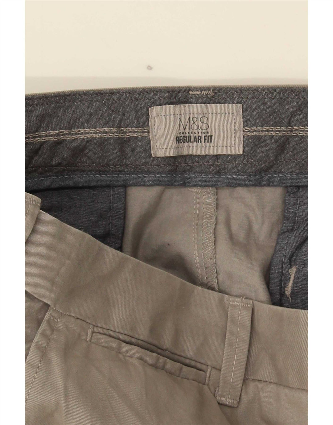 Pantaloni chino vestibilità regolare da uomo Marks & Spencer W36 L30 Grigi