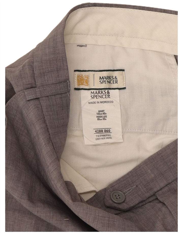 Pantaloni da abito dritti da uomo Marks & Spencer W40 L35 poliestere grigio