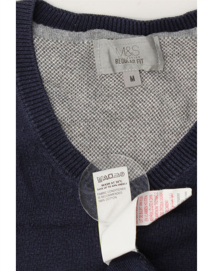 Maglione maglione con scollo a V vestibilità regolare da uomo Marks & Spencer blu navy medio