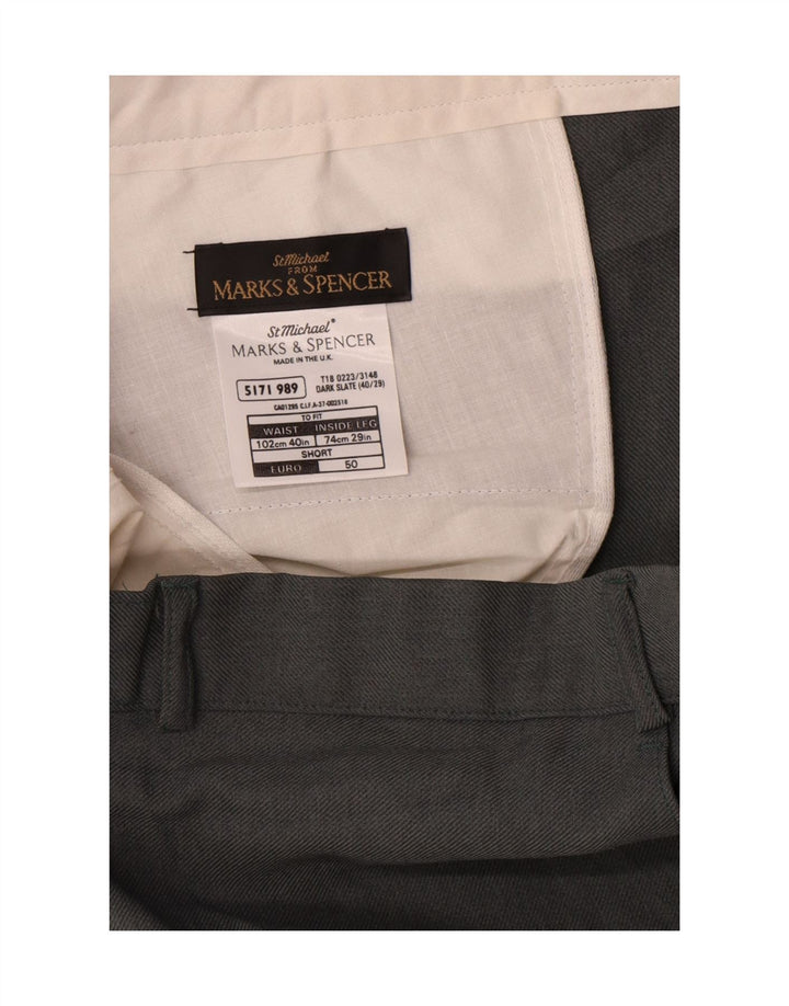 Pantaloni chino dritti da uomo Marks & Spencer W40 L29 poliestere grigio