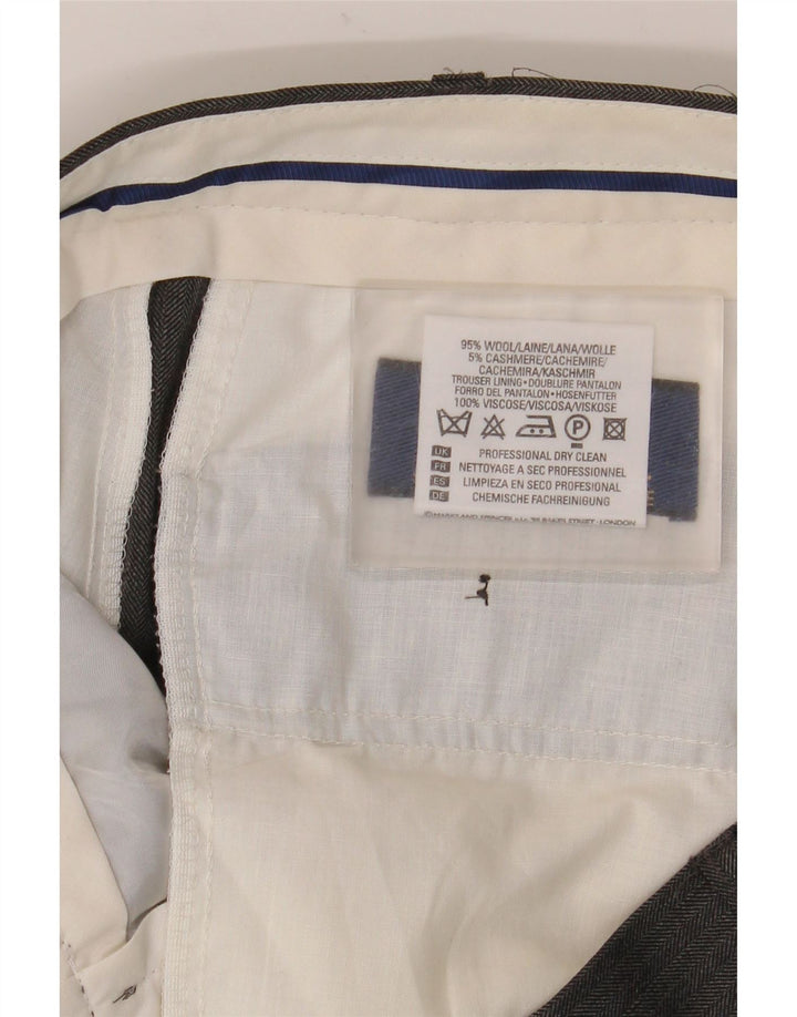 Pantaloni da abito dritti da uomo Marks & Spencer W36 L31 in lana a spina di pesce grigia