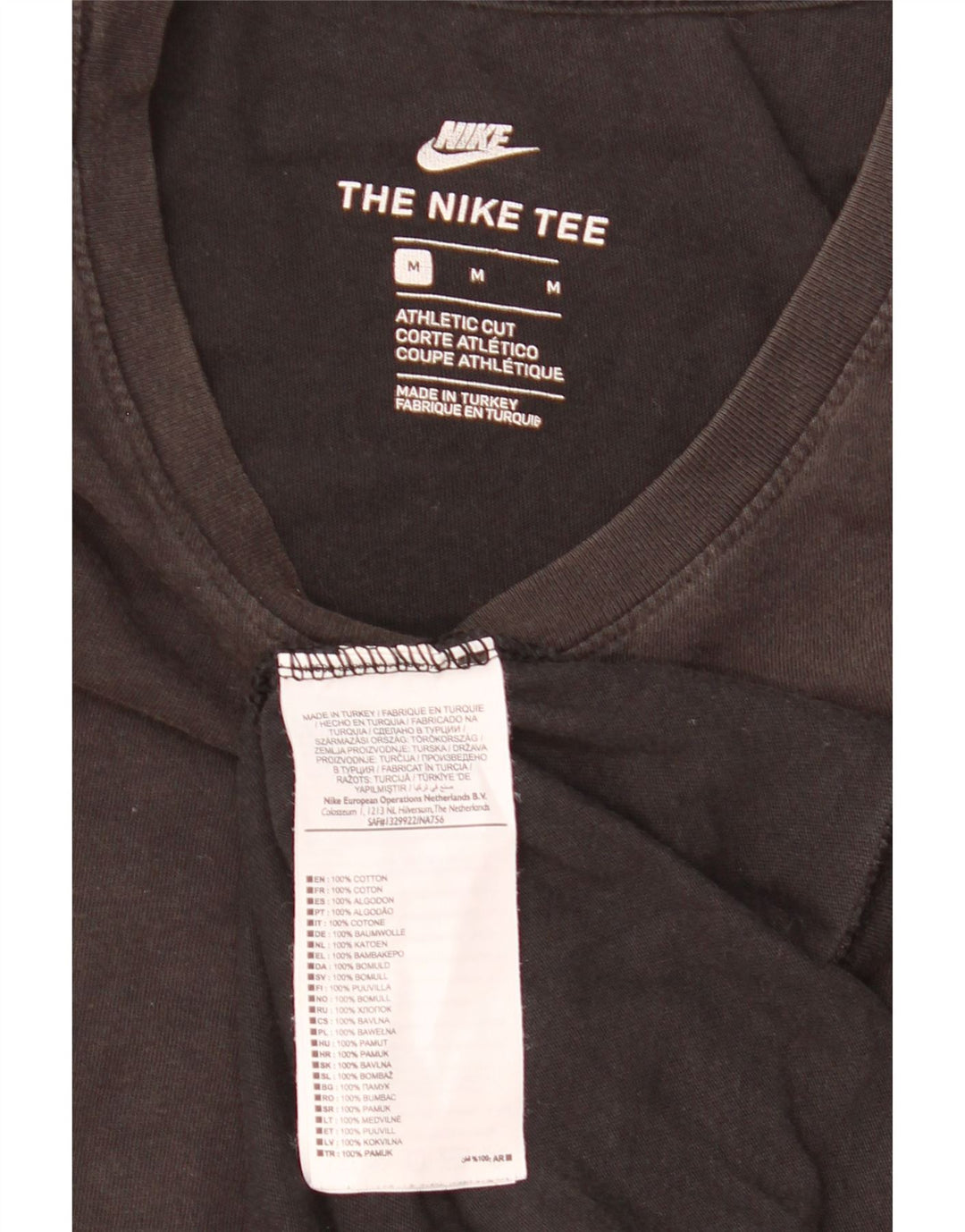 T-shirt Nike da uomo dal taglio atletico, cotone medio nero