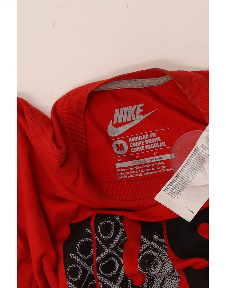 T-shirt grafica Nike da uomo con vestibilità regolare, top in cotone rosso medio