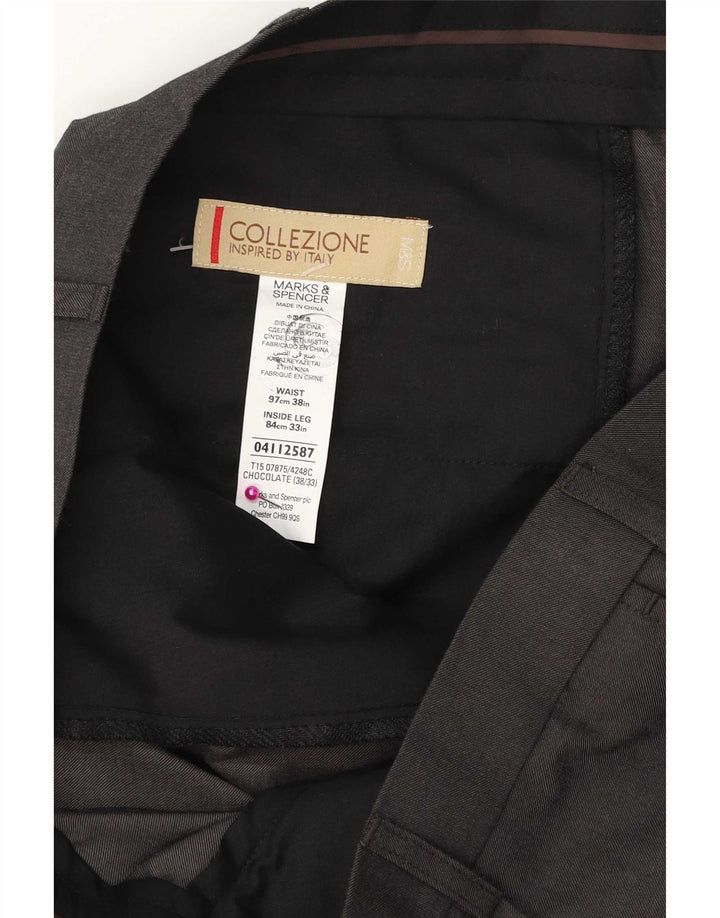 Pantaloni da abito dritti da uomo Marks & Spencer W38 L33 poliestere marrone