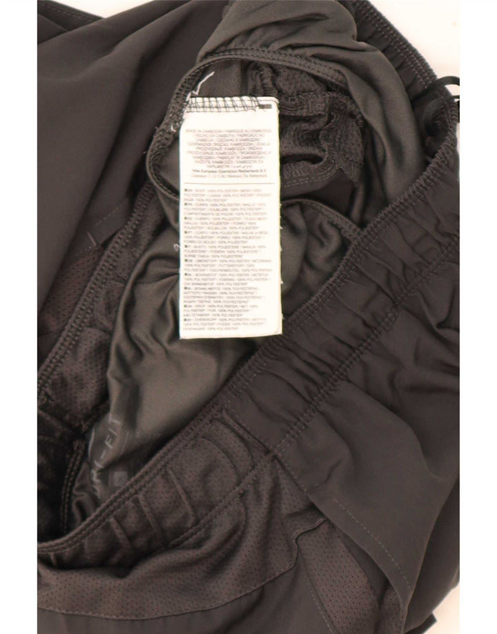 Pantaloncini sportivi Nike Dri Fit da uomo in poliestere grigio medio