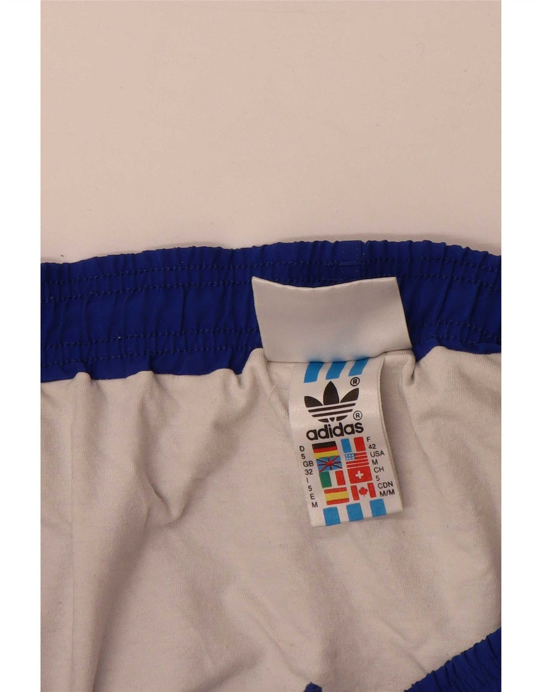 Pantaloncini sportivi da uomo Adidas in poliestere blu medio