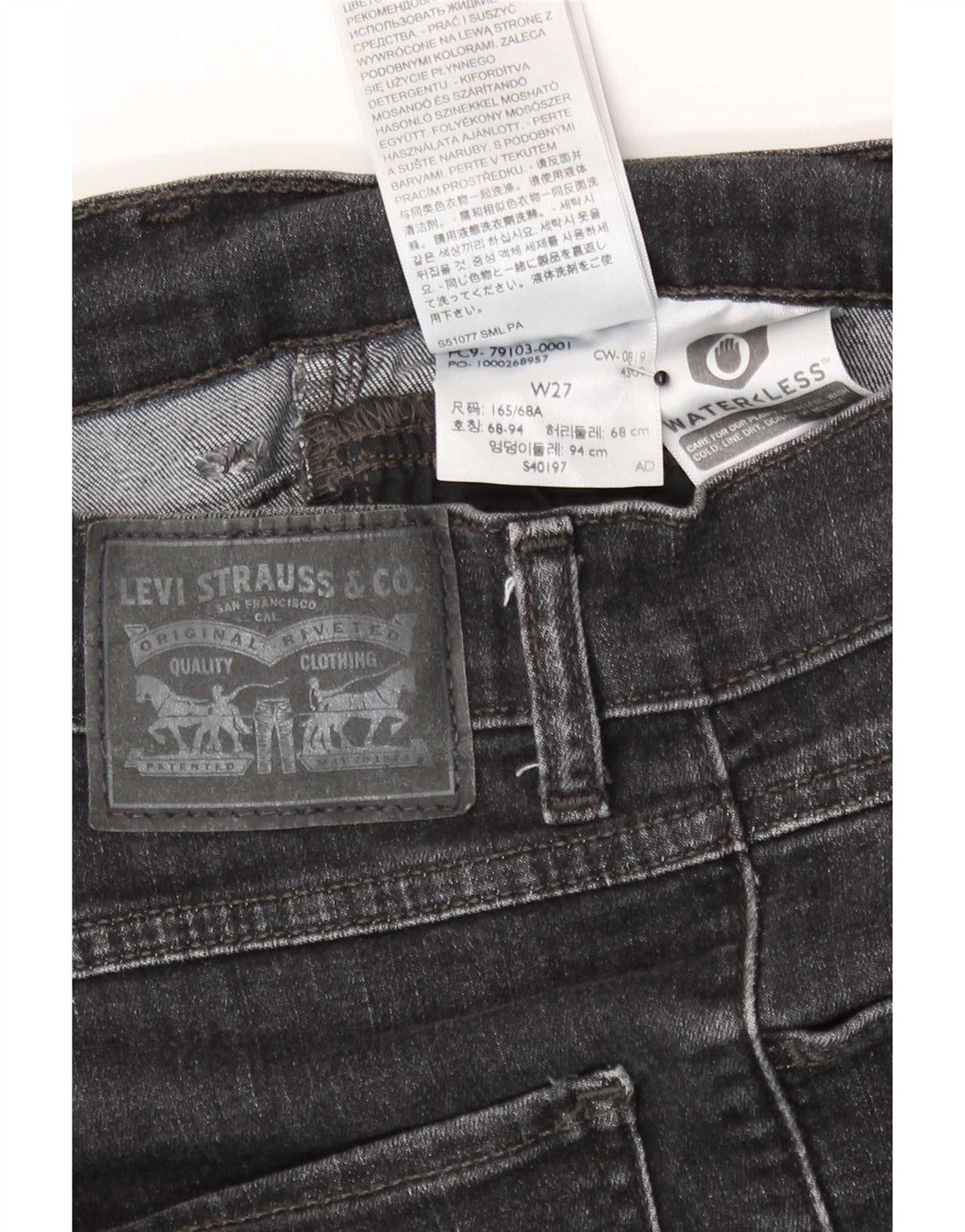 Jeans skinny effetto invecchiato da donna Levi's W27 L27 cotone nero