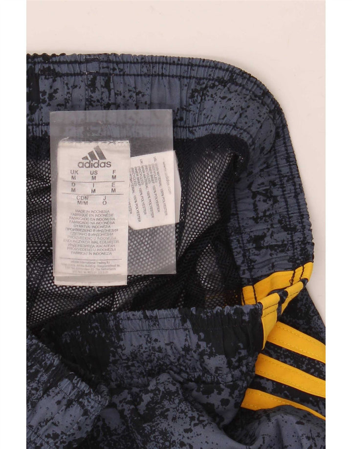 Pantaloncini sportivi da uomo Adidas in poliestere tie-dye grigio medio