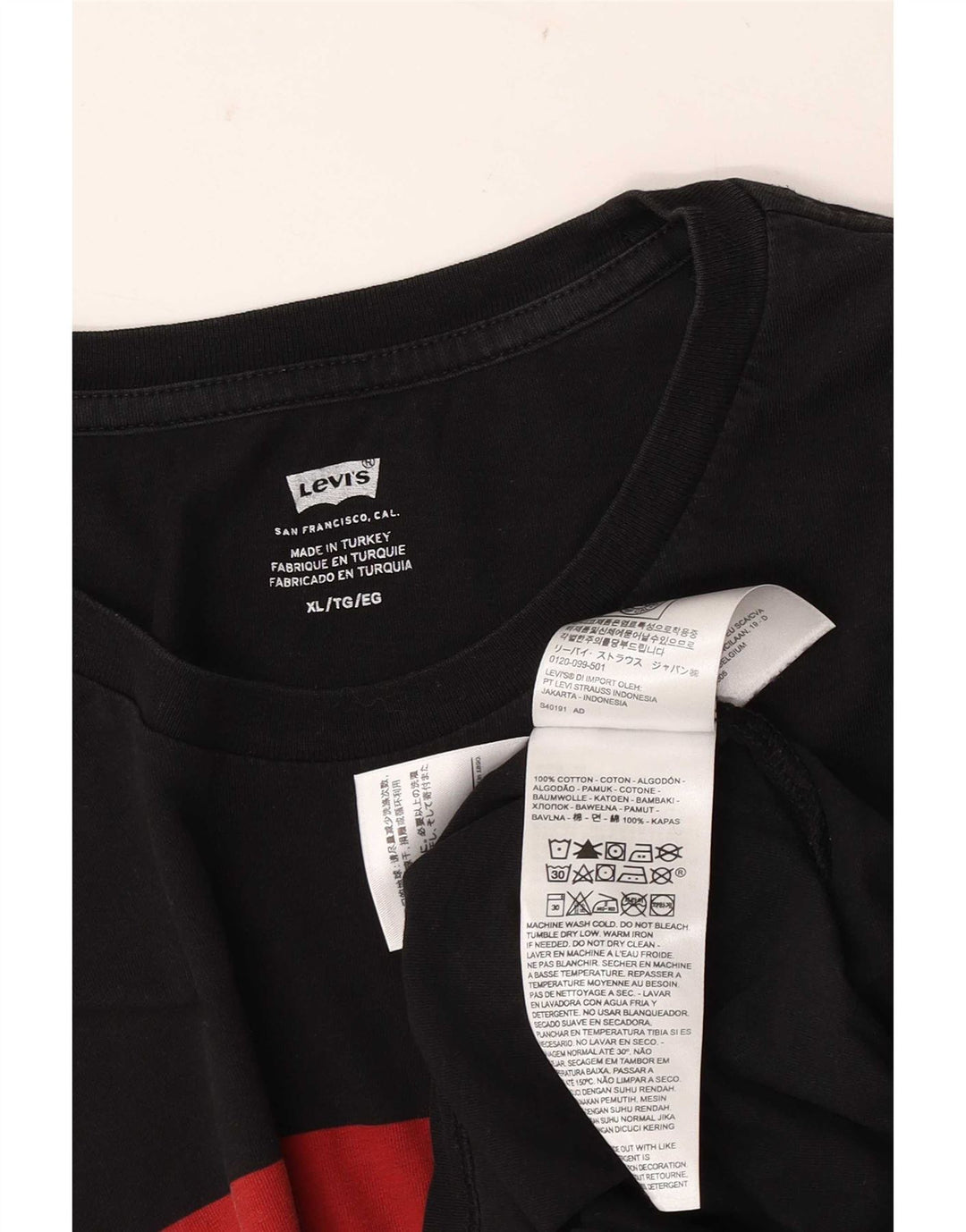 T-shirt grafica da uomo Levi's Top XL in cotone nero