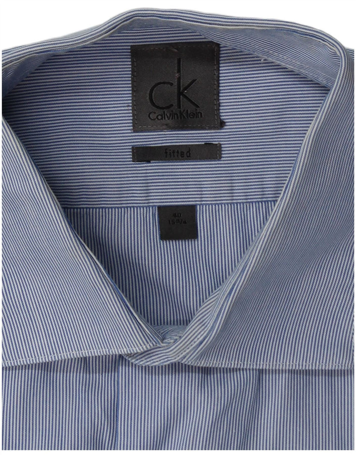 Camicia aderente da uomo Calvin Klein taglia 40 15 3/4 gessato blu medio
