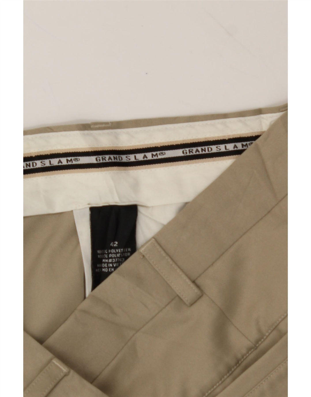 VINTAGE Mens Pegged Chino Shorts W42 2XL Beige Polyester Vintage Vintage and Second-Hand Vintage from Messina Hembry 