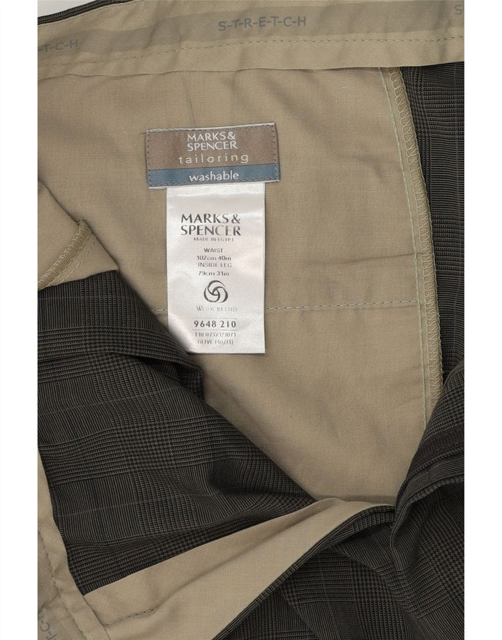 Pantaloni da abito con pegging da uomo Marks & Spencer W40 L31 Poliestere a quadri kaki