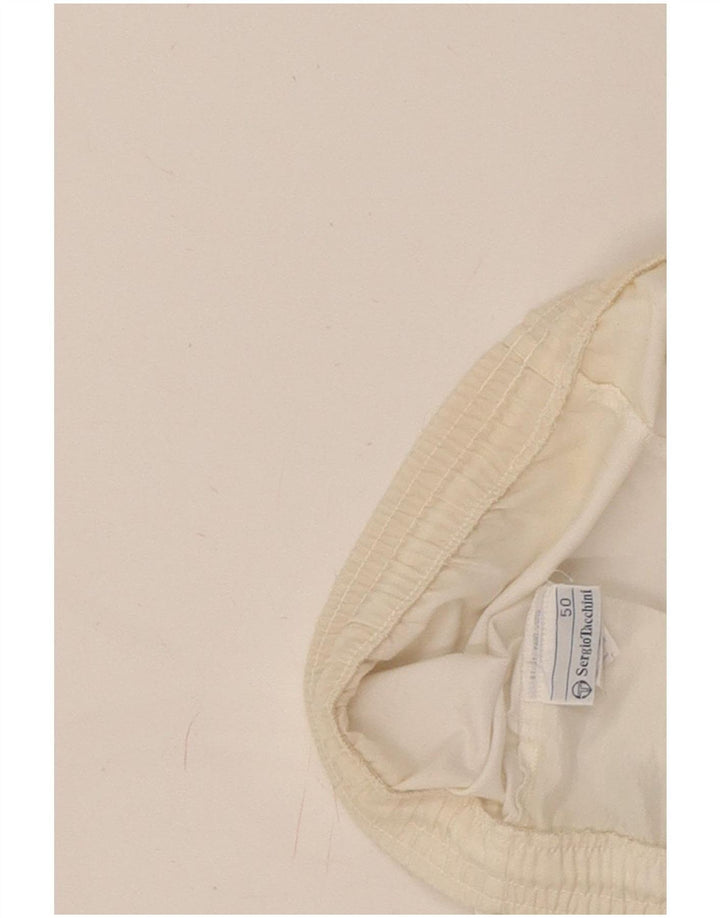 Pantaloncini sportivi grafici da uomo Sergio Tacchini EU 50 poliestere bianco medio