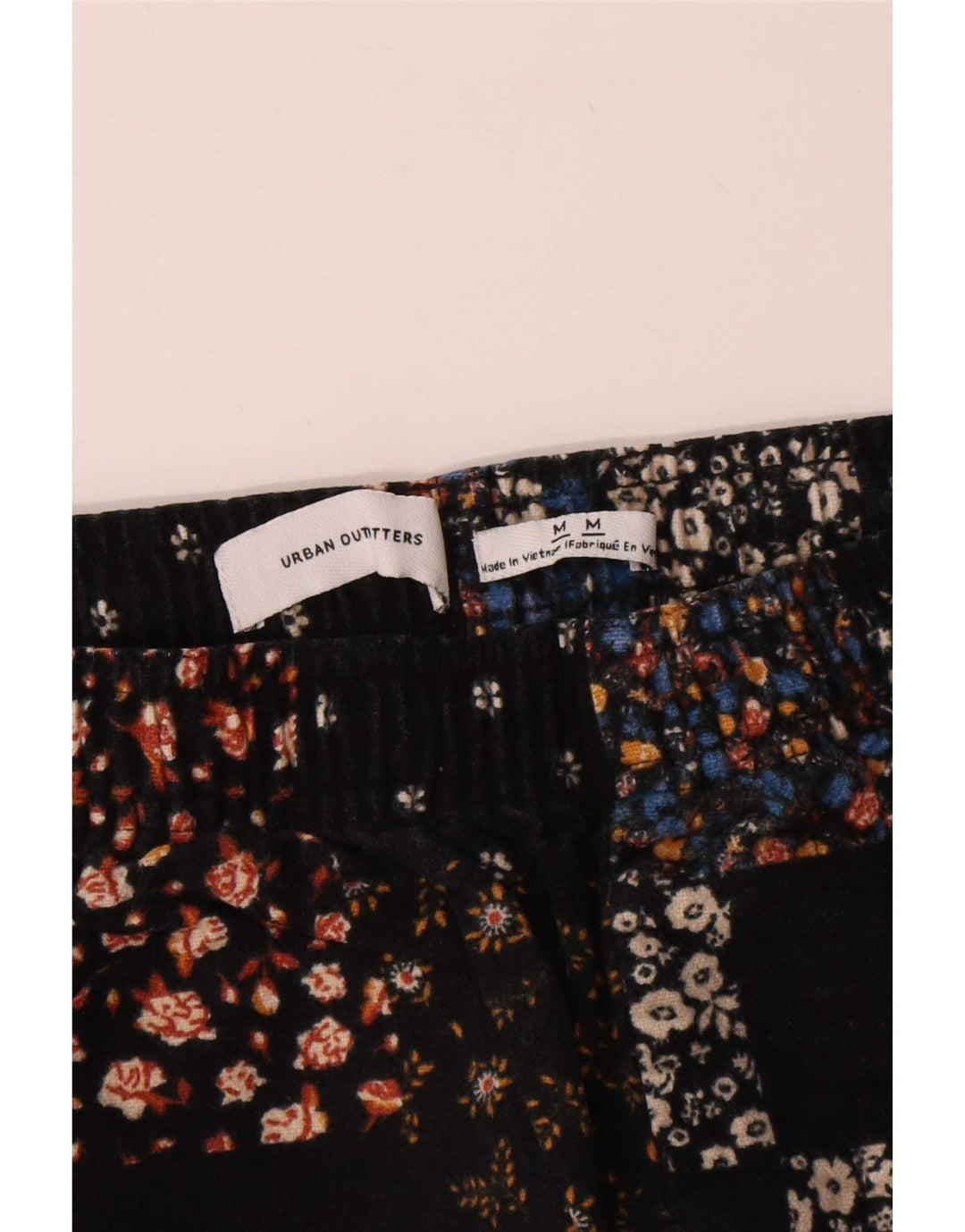 Pantaloni casual da donna Urban Outfitters medi W30 L28 patchwork neri