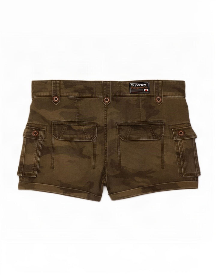 Pantaloncini cargo da donna Superdry Small W30 cotone mimetico verde