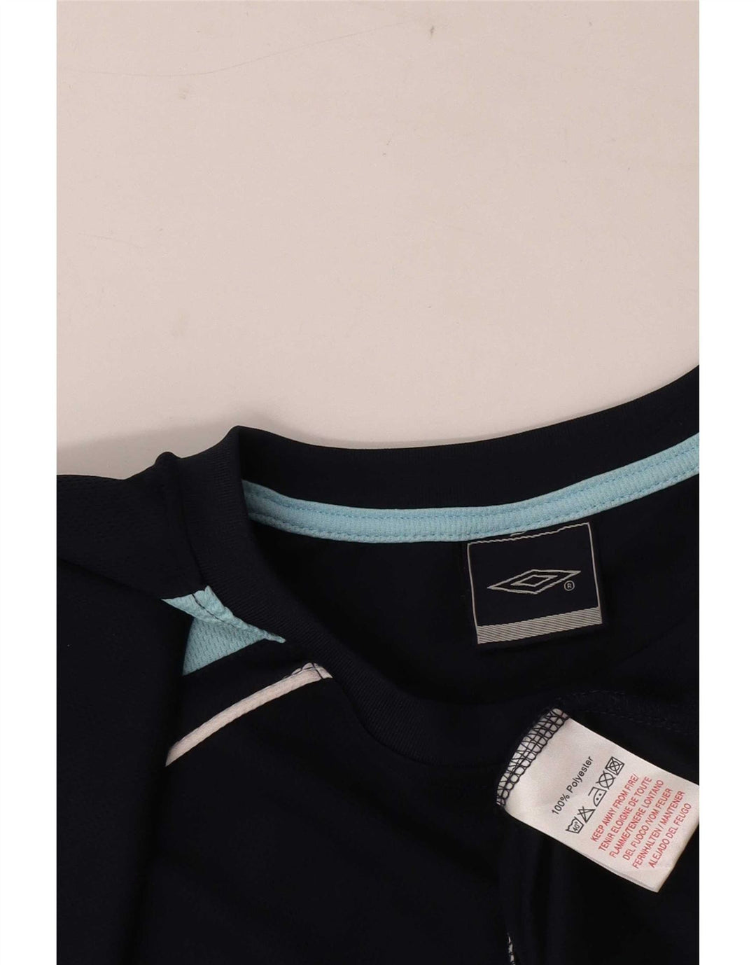 T-shirt grafica da uomo Umbro Top Large in poliestere color block blu navy