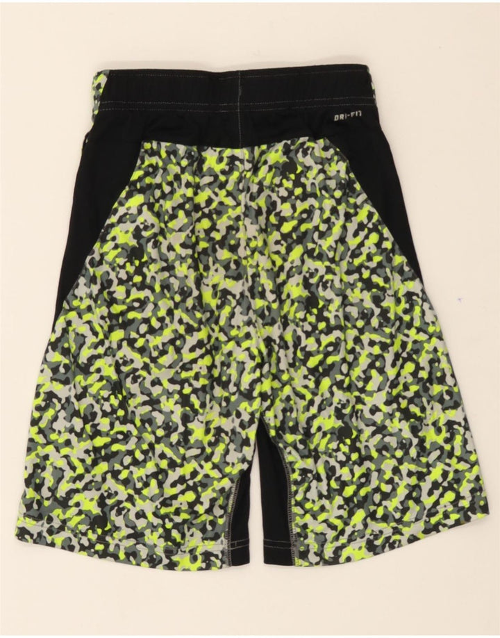 NIKE Boys Dri Fit Sport Shorts 8-9 Years Small Green Camouflage Polyester Vintage Nike and Second-Hand Nike from Messina Hembry 