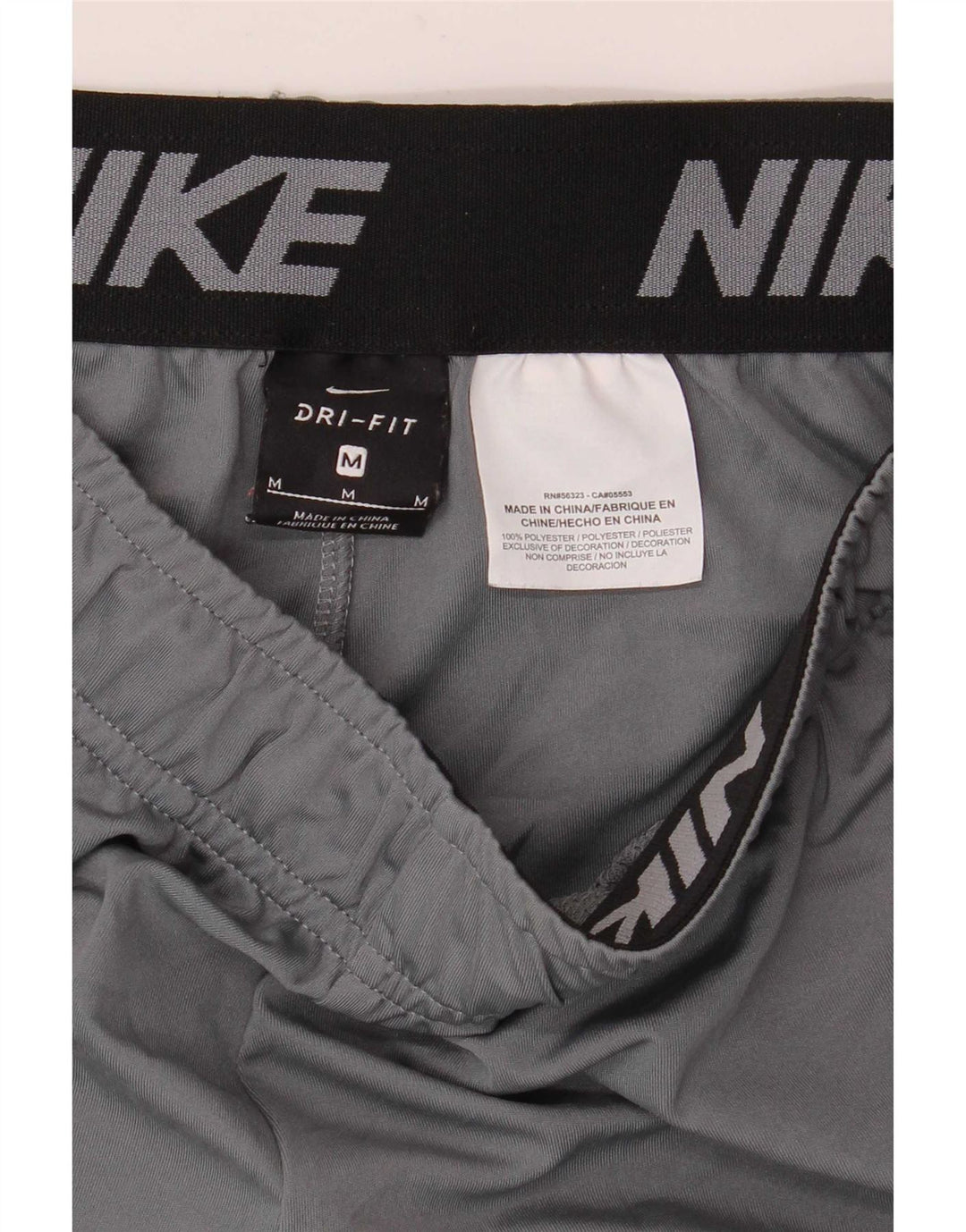 Pantaloncini sportivi Nike Dri Fit Graphic da uomo in poliestere grigio medio