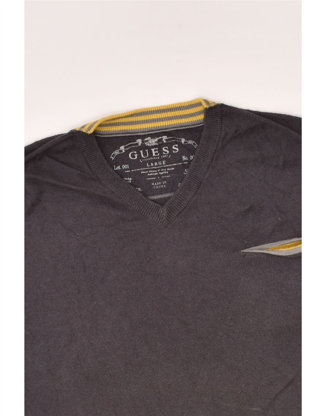 GUESS Mens V-Neck Jumper Sweater Large Grey Cotton | Vintage Guess | Thrift | Second-Hand Guess | Used Clothing | Messina Hembry 