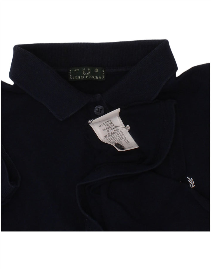 Polo corta da donna Fred Perry UK 10 piccola in cotone blu navy