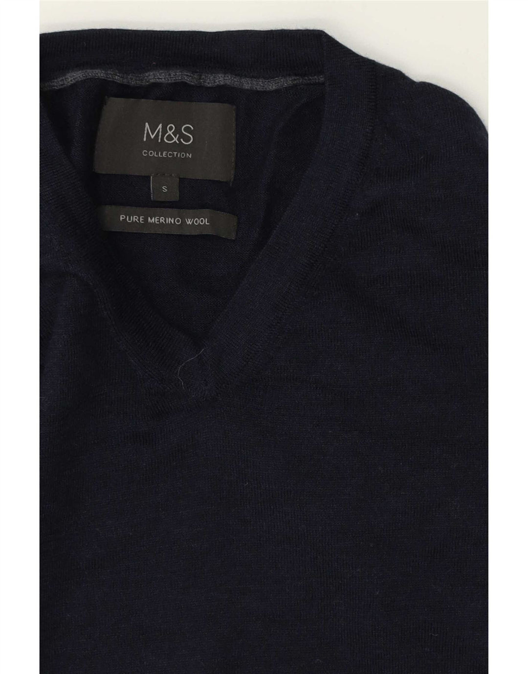 Maglione da uomo con scollo a V Marks & Spencer piccolo in lana merino blu navy