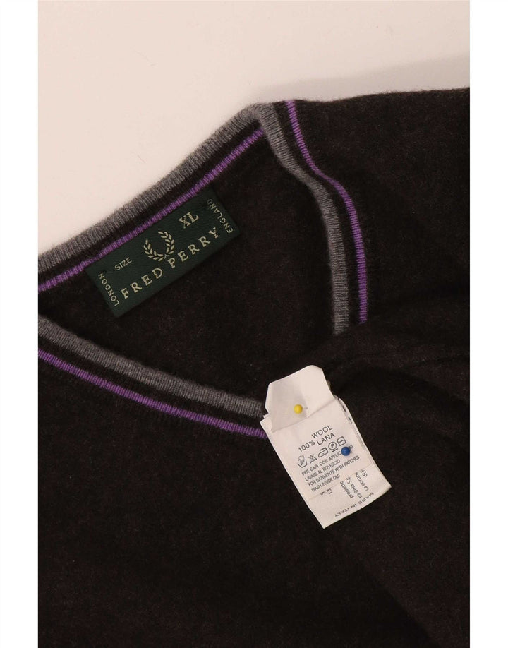 Maglione da uomo con scollo a V Fred Perry XL in lana nera