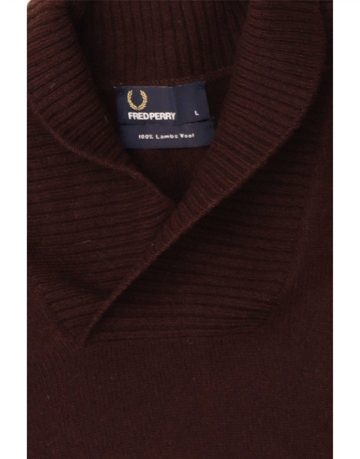 Maglione da uomo Fred Perry con collo a scialle, grande lana d'agnello marrone