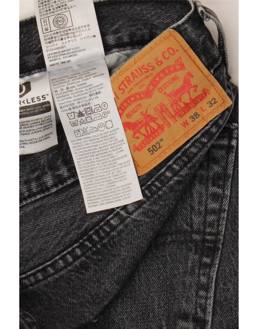 LEVI'S Jeans da uomo 502 affusolati W38 L32 Cotone grigio